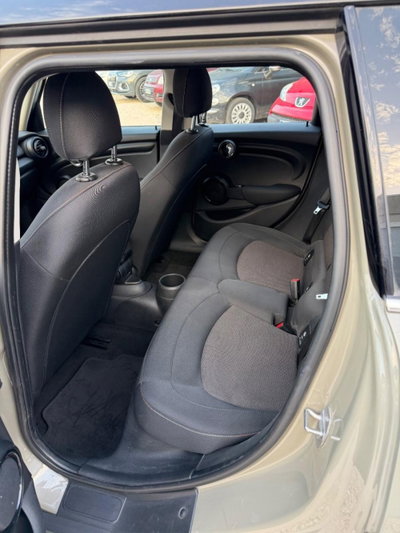 MINI Mini 1.5 Cooper D Hype 5 porte (10)