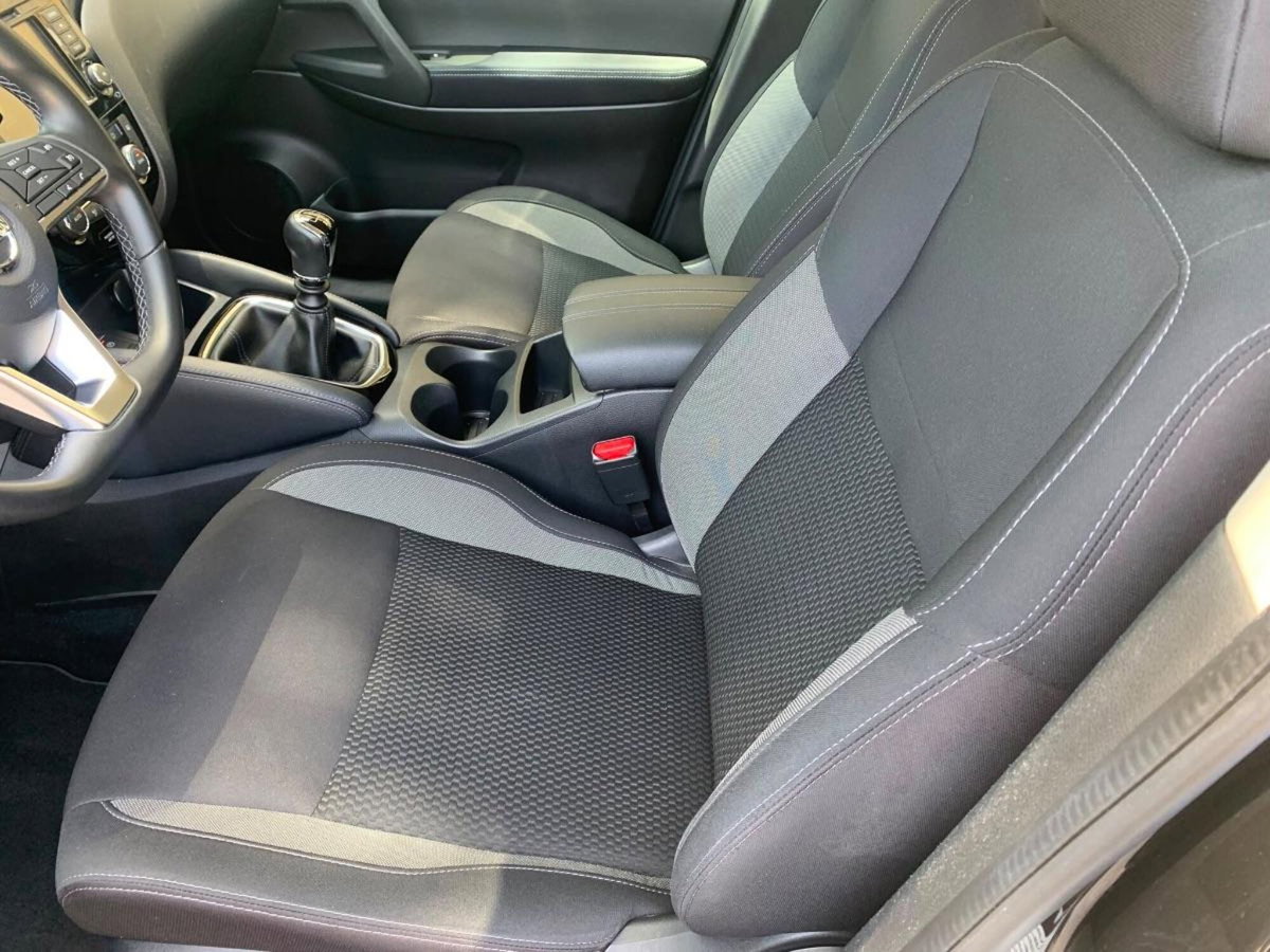 Nissan Qashqai 1.5 dCi 115 CV DCT Business (12)