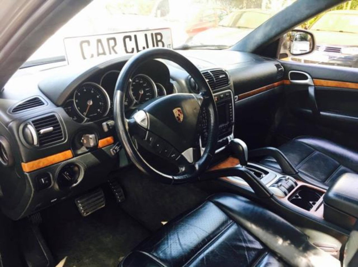 Porsche Cayenne 4.5 cat Turbo (11)