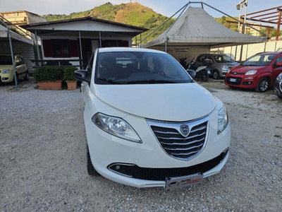 Lancia Ypsilon 1.2 69 CV 5 porte GPL Ecochic Gold usata