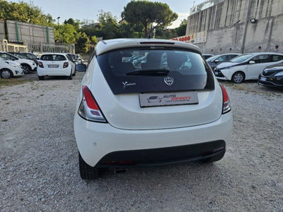 Lancia Ypsilon 1.2 69 CV 5 porte GPL Ecochic Gold (5)