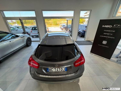 Mercedes-Benz GLA SUV 200 d Automatic Enduro (8)
