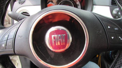 Fiat 500 1.3 Multijet 16V 75 CV Lounge (13)