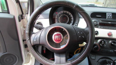 Fiat 500 1.3 Multijet 16V 75 CV Lounge (14)