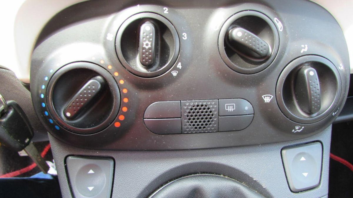Fiat 500 1.3 Multijet 16V 75 CV Lounge (16)