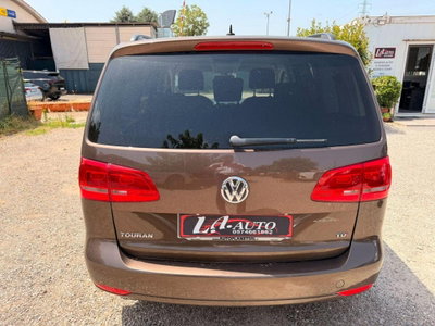 Volkswagen Touran 1.6 TDI DSG Comfortline (6)