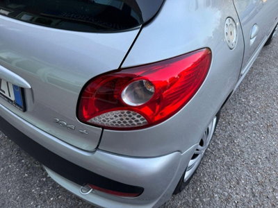 Peugeot 206 60CV 5p. Trendy (20)