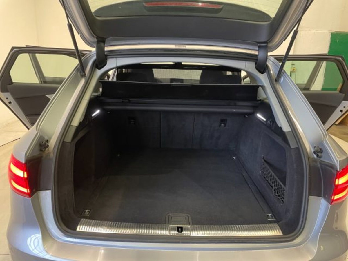 Audi A4 Avant 40 TDI S tronic Business (13)