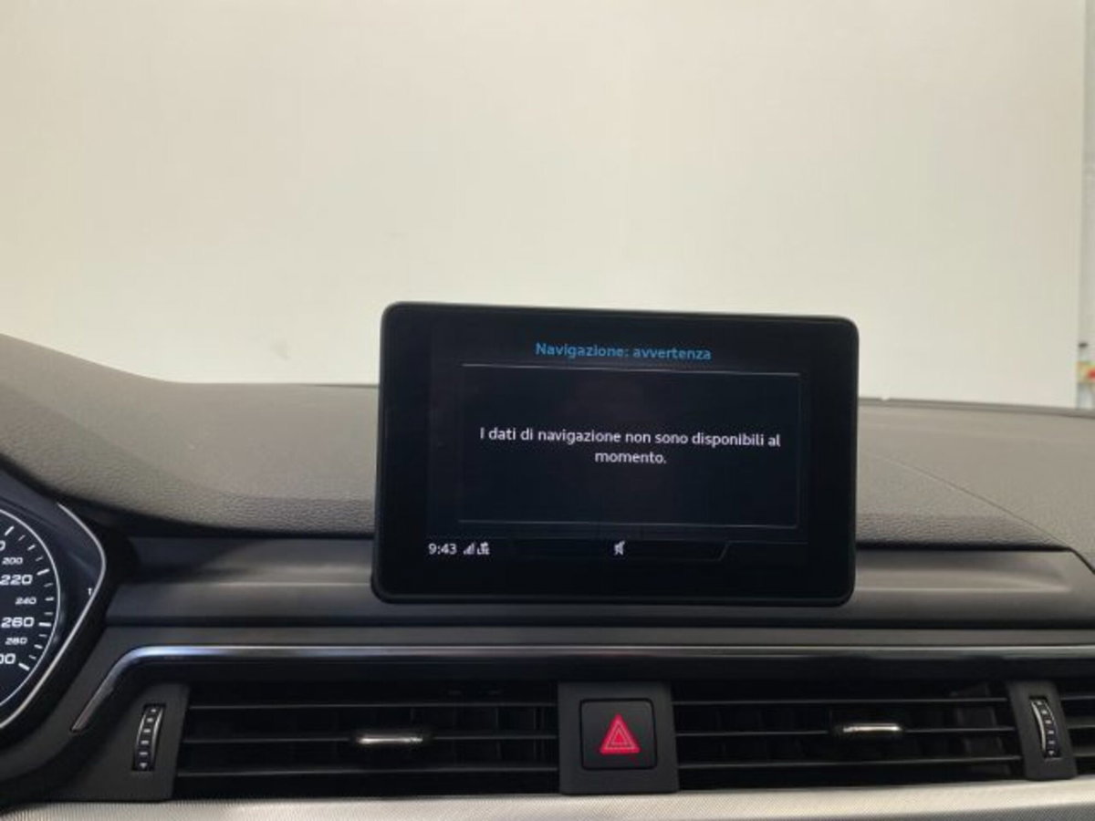 Audi A4 Avant 40 TDI S tronic Business (9)