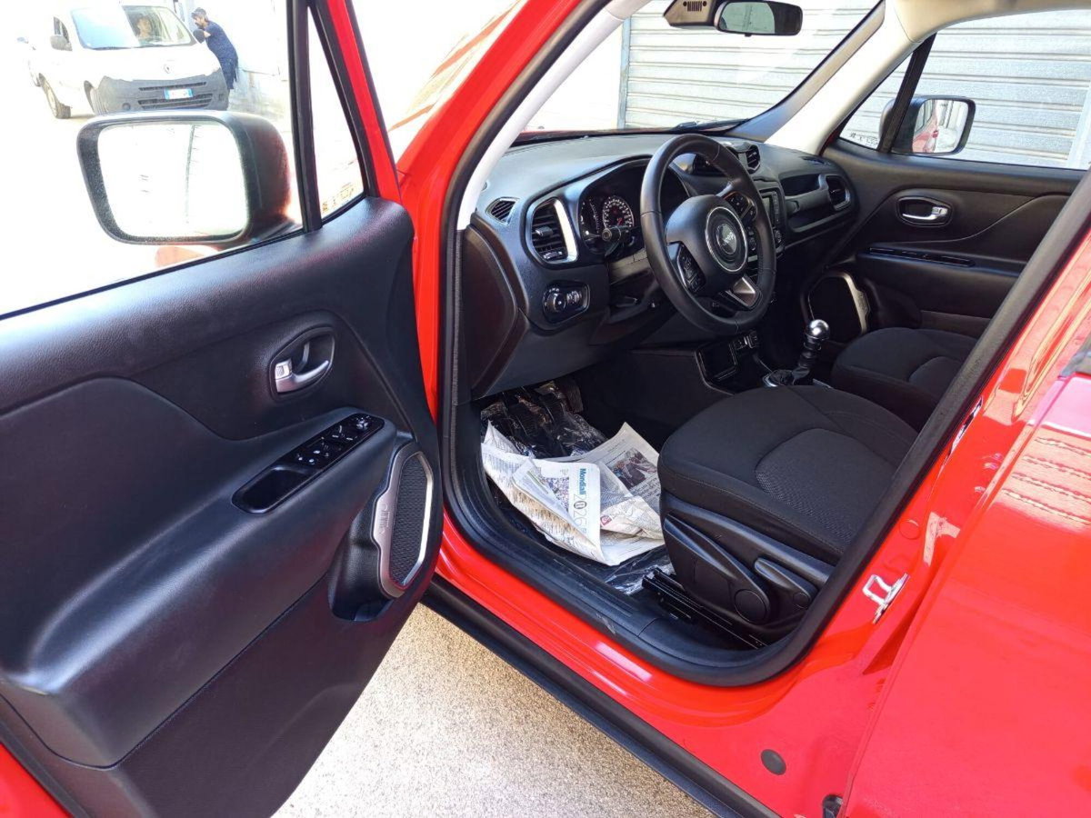 Jeep Renegade 1.6 Mjt 130 CV S (10)