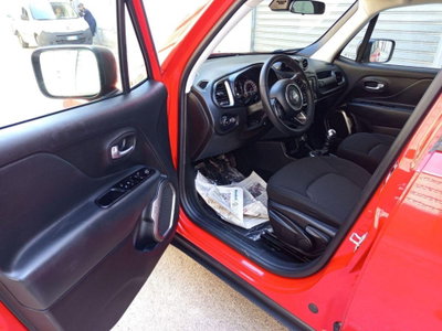 Jeep Renegade 1.6 Mjt 130 CV S (10)