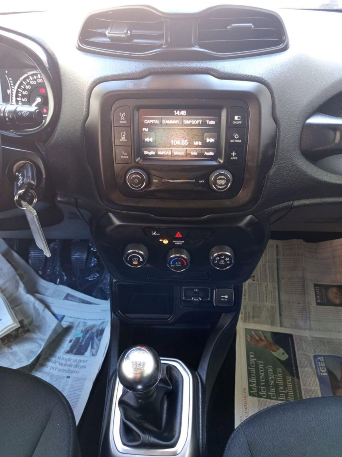 Jeep Renegade 1.6 Mjt 130 CV S (19)