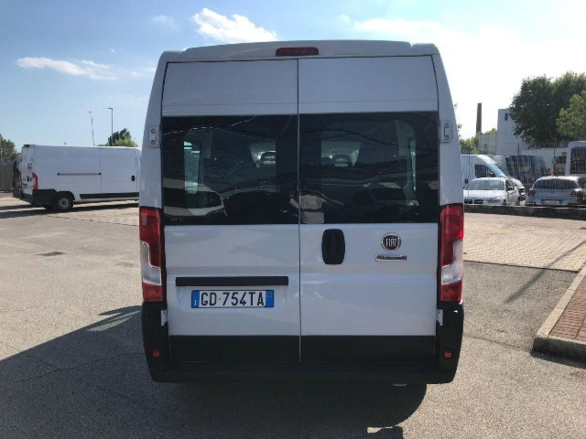 Fiat Ducato Furgone Vetrato 35 MH2 2.3 mjt 140cv  AT9 E6d-temp (5)