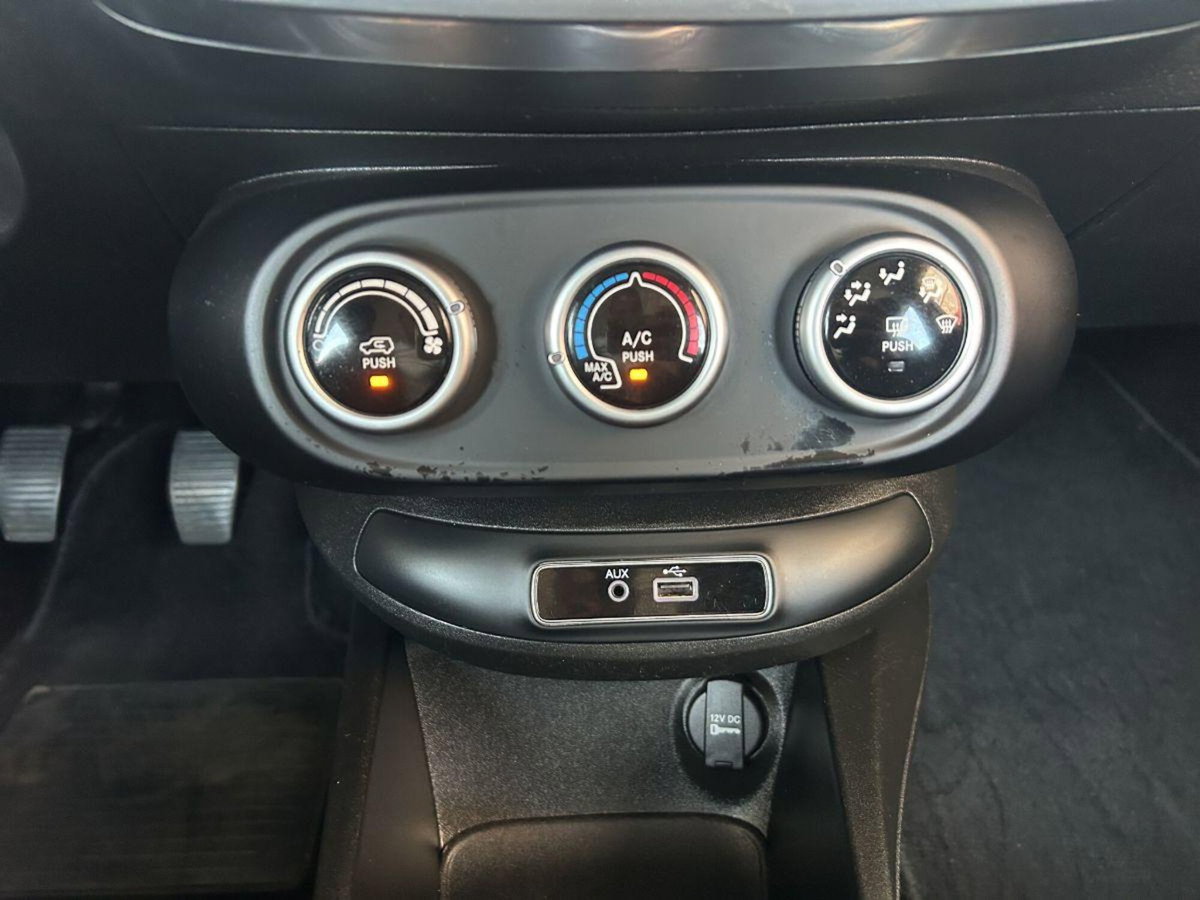 Fiat 500X 1.6 MultiJet 120 CV Lounge (16)