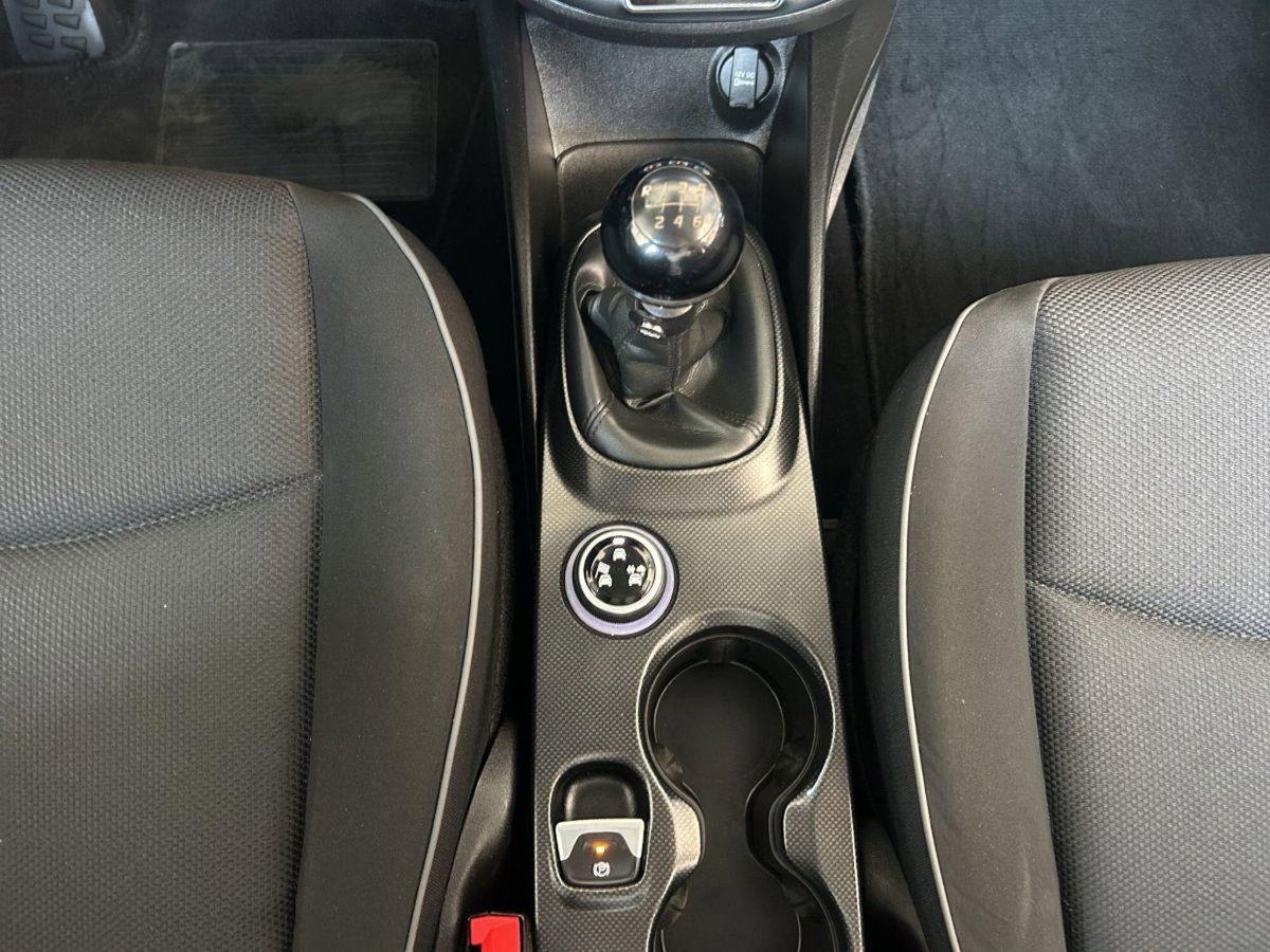 Fiat 500X 1.6 MultiJet 120 CV Lounge (17)
