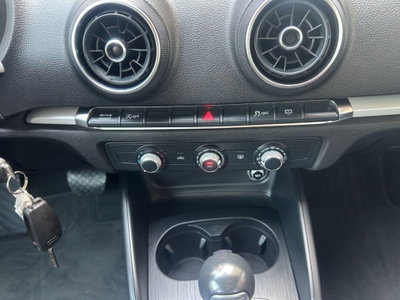 Audi A3 Sportback 30 TDI S tronic Sport (16)