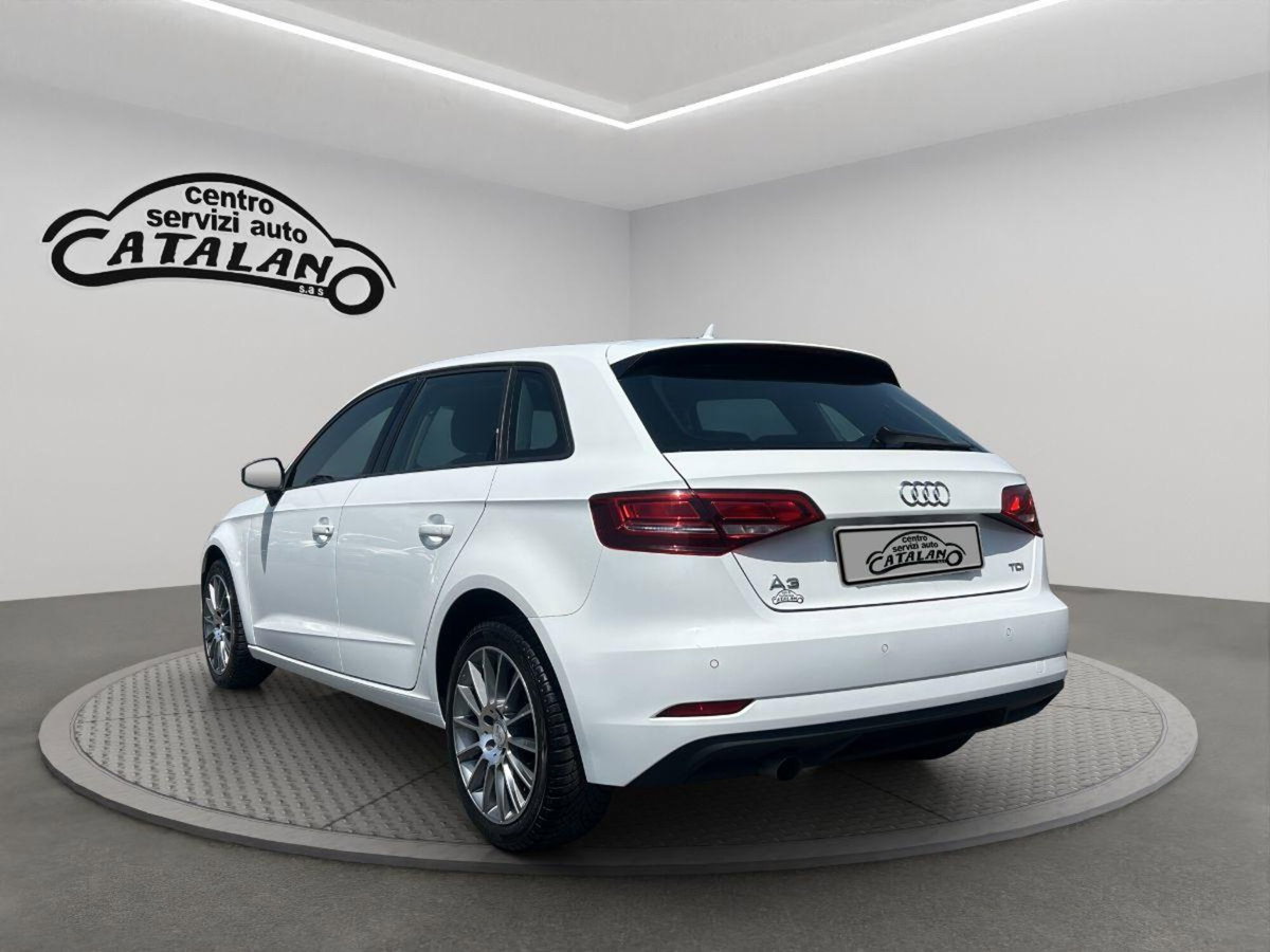 Audi A3 Sportback 30 TDI S tronic Sport (3)