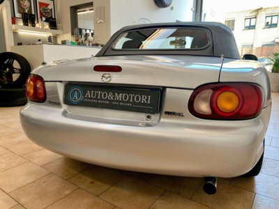 Mazda MX-5 1.6i 16V cat (15)