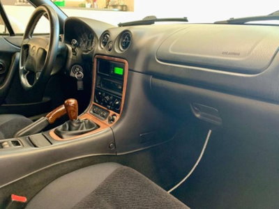 Mazda MX-5 1.6i 16V cat (16)