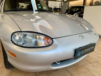 Mazda MX-5 1.6i 16V cat (6)