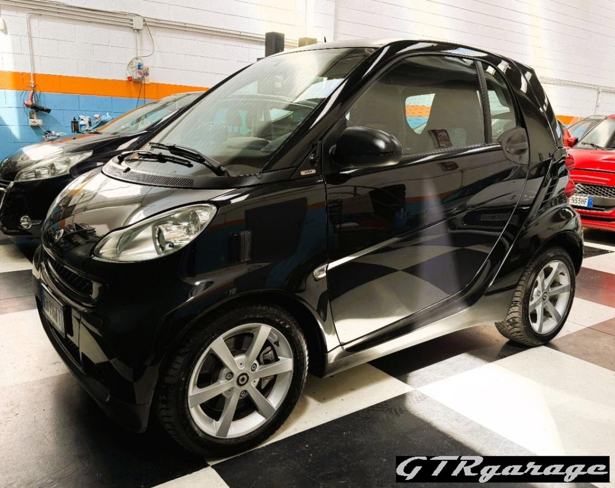 smart Fortwo 1000 52 kW MHD coupé pulse