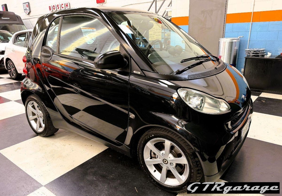 smart Fortwo 1000 52 kW MHD coupé pulse (3)
