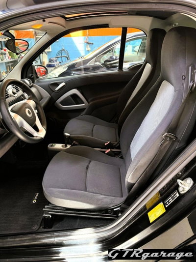 smart Fortwo 1000 52 kW MHD coupé pulse (7)