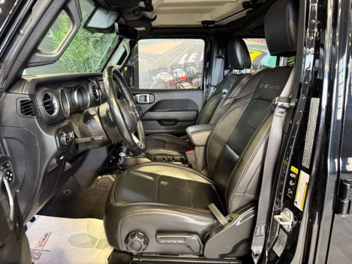 Jeep Gladiator 3.0 V6 Farout 4wd auto (9)