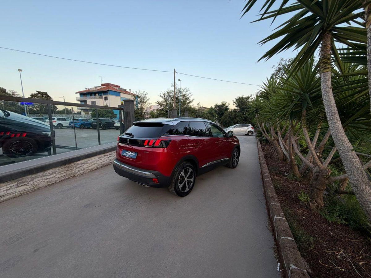 Peugeot 3008 BlueHDi 130 S&S EAT8 GT Line (4)