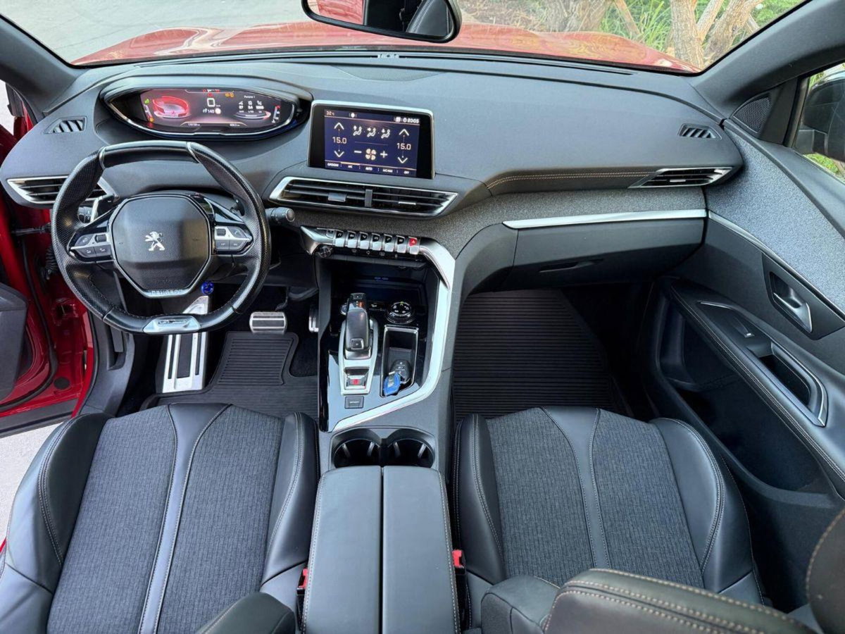 Peugeot 3008 BlueHDi 130 S&S EAT8 GT Line (9)