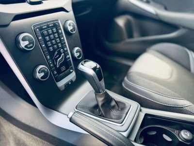 Volvo V40 D2 Business Plus (12)