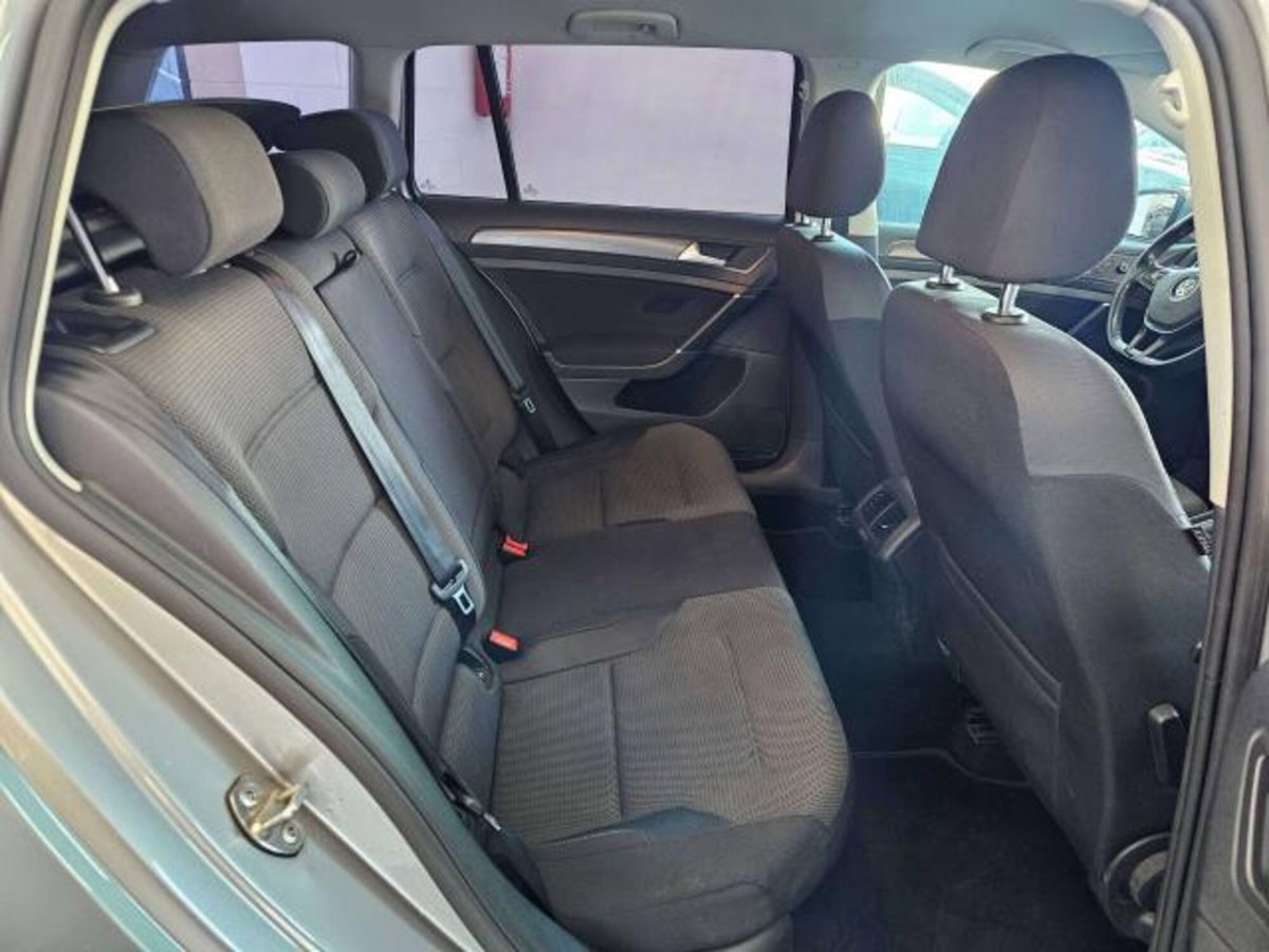 Volkswagen Golf Variant 1.6 TDI 115 CV Executive BlueMotion Technology (11)