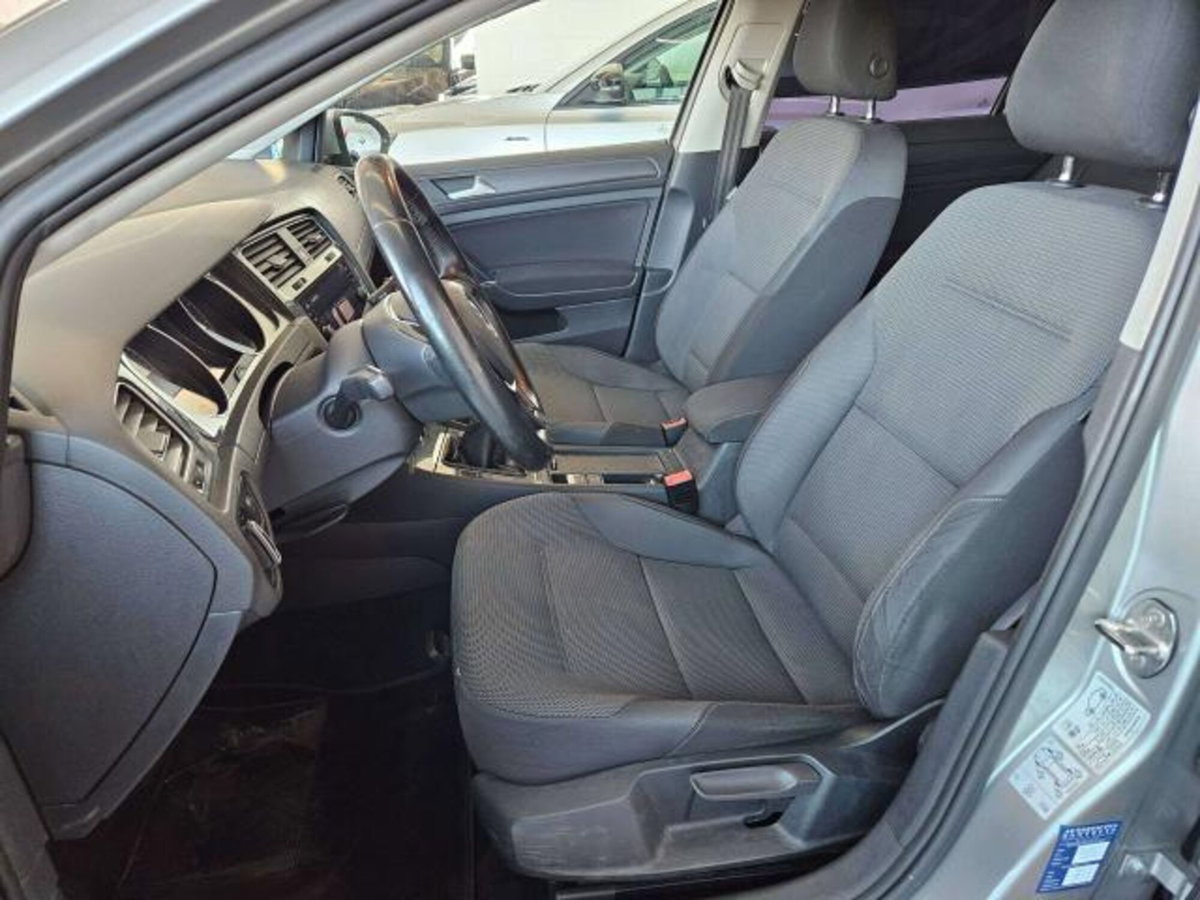 Volkswagen Golf Variant 1.6 TDI 115 CV Executive BlueMotion Technology (7)