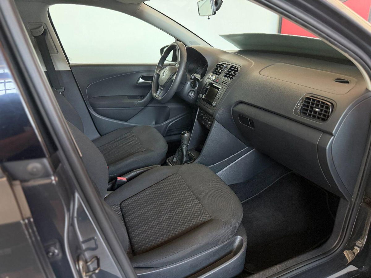 Volkswagen Polo 1.4 TDI 5p. Trendline (6)