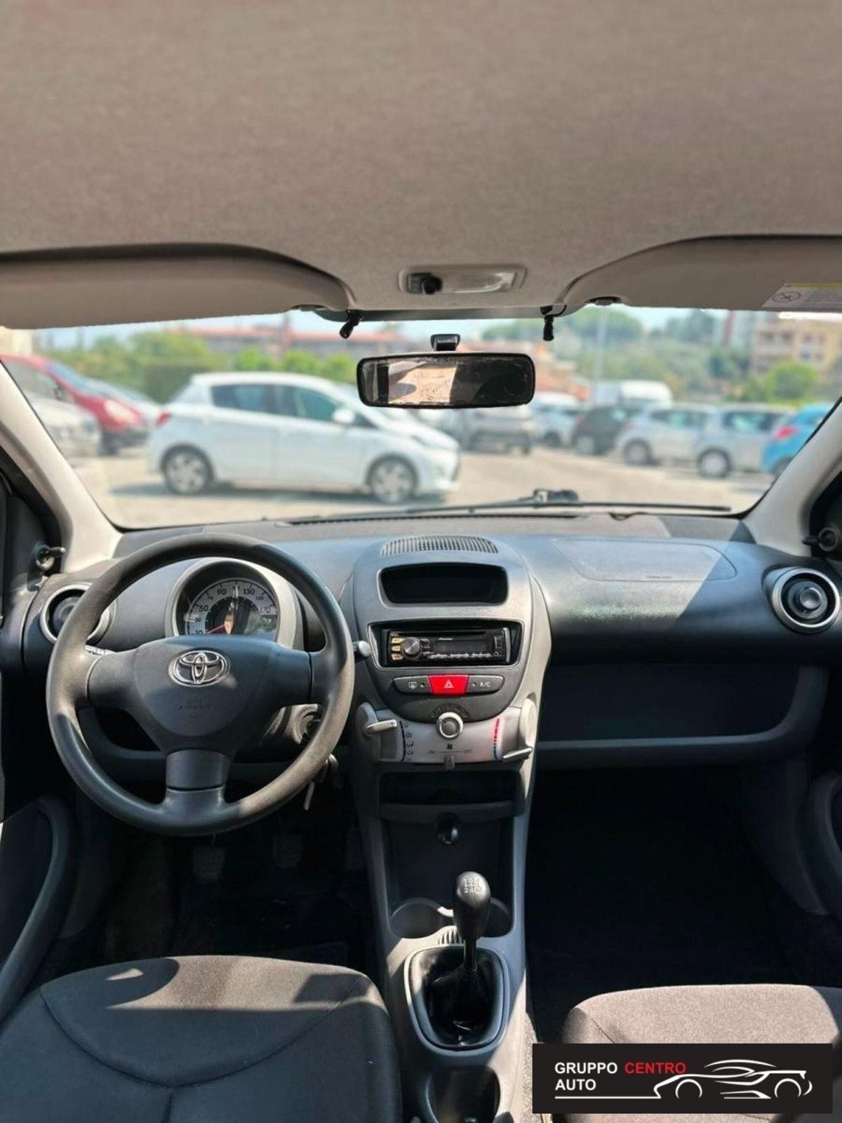 Toyota Aygo 1.0 12V VVT-i 5 porte Sol (11)