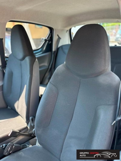 Toyota Aygo 1.0 12V VVT-i 5 porte Sol (6)