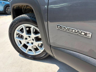 Jeep Renegade 1.3 T4 190CV PHEV 4xe AT6 Business Plus (20)