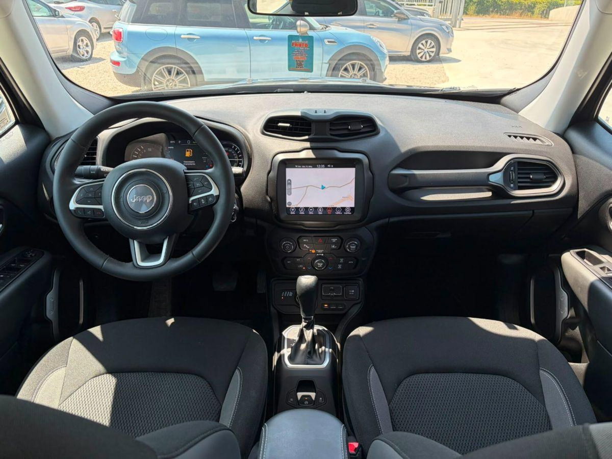 Jeep Renegade 1.3 T4 190CV PHEV 4xe AT6 Business Plus (7)
