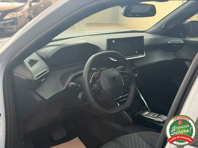 Peugeot 2008 1.2 hybrid Allure 145cv e-dcs6 (7)