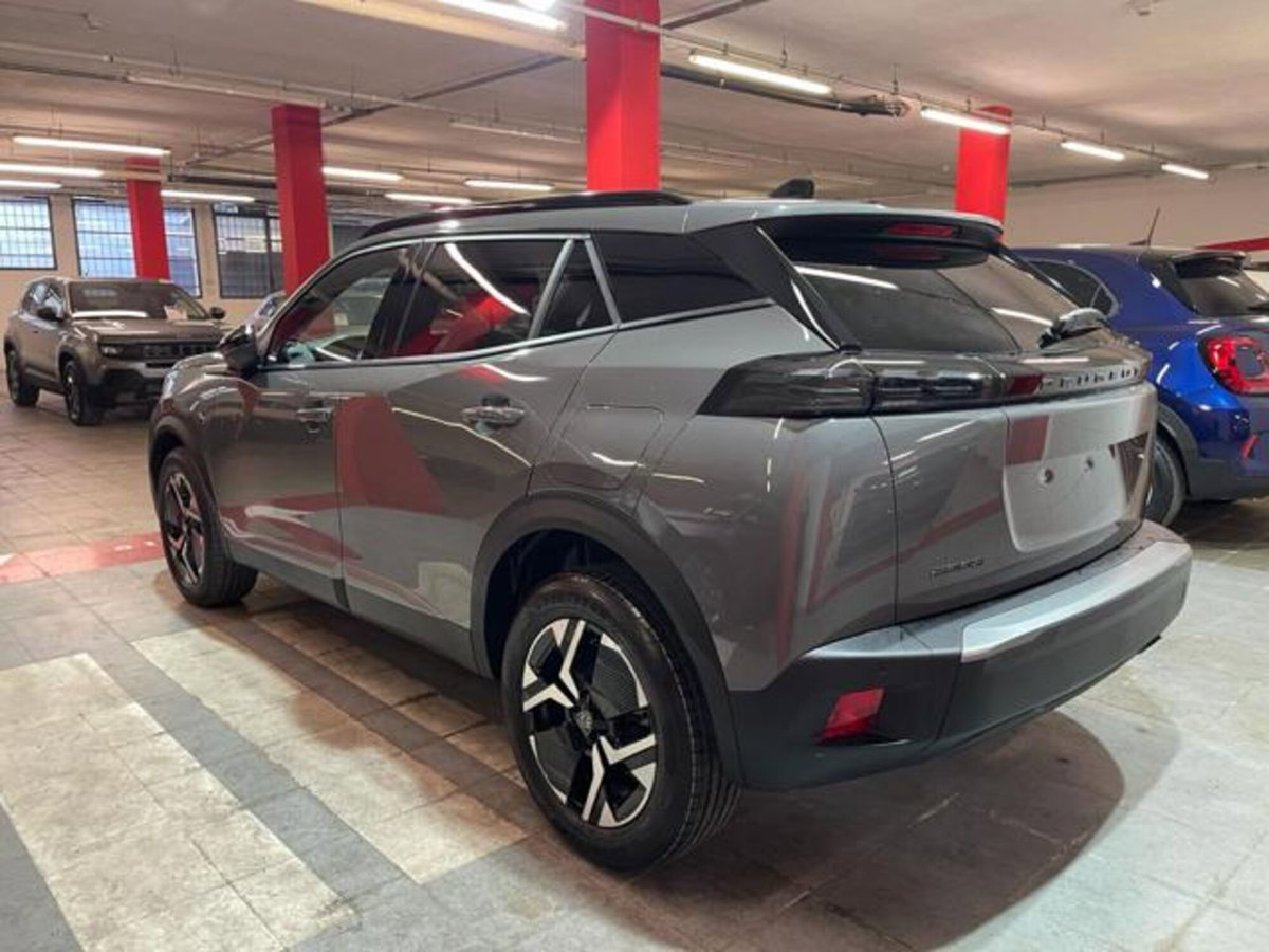 Peugeot 2008 PureTech 100 S&S Allure (5)