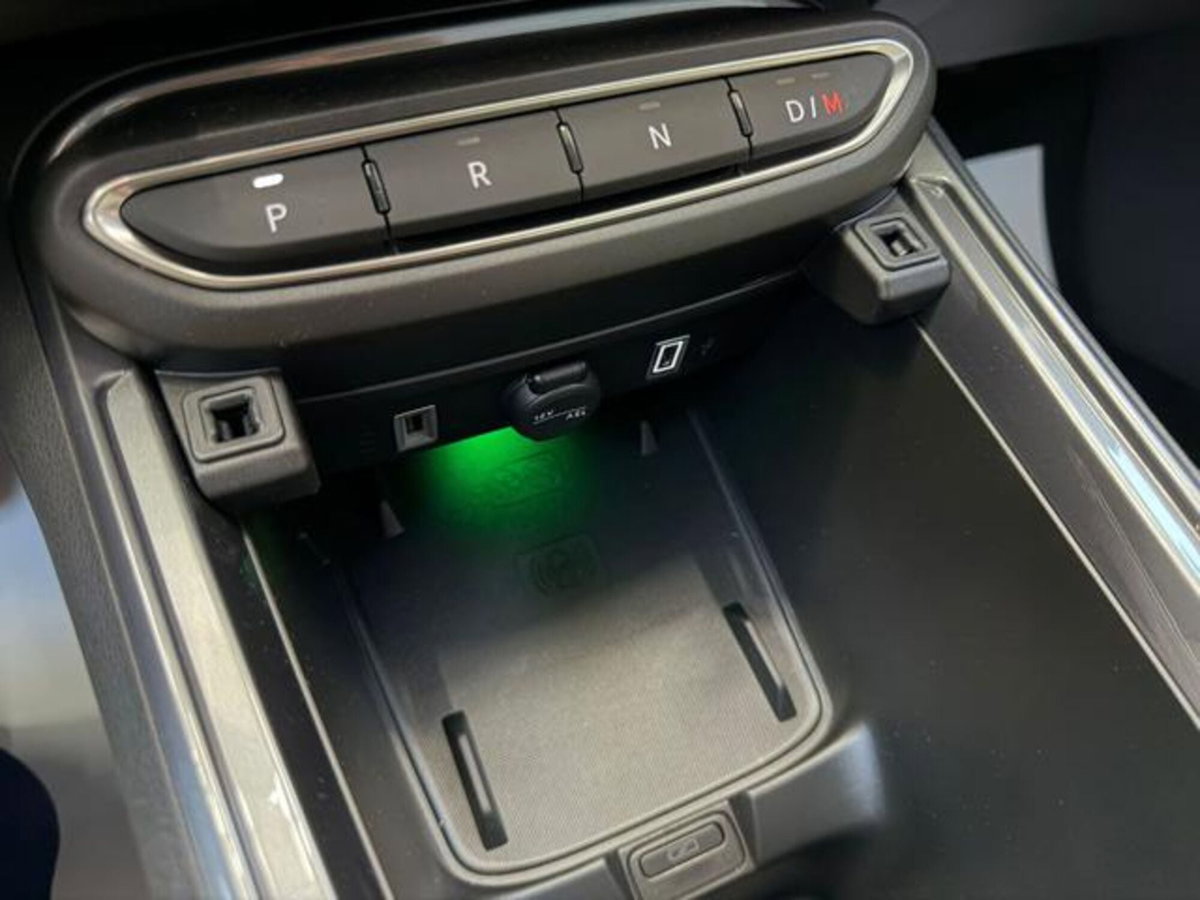 Fiat 600 1.2 hybrid La Prima 145cv auto (19)