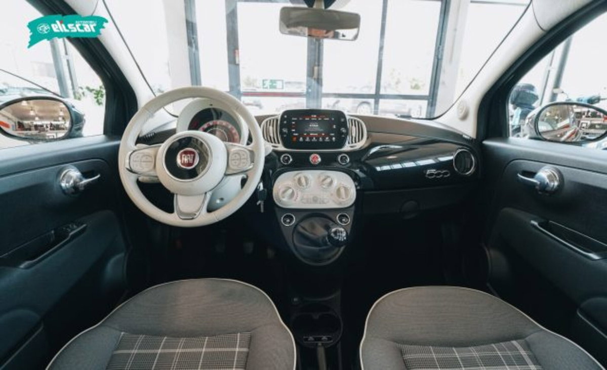 Fiat 500 1.0 Hybrid Red (9)