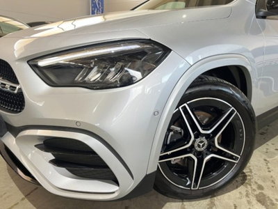 Mercedes-Benz GLA SUV 200 Automatic Premium (4)