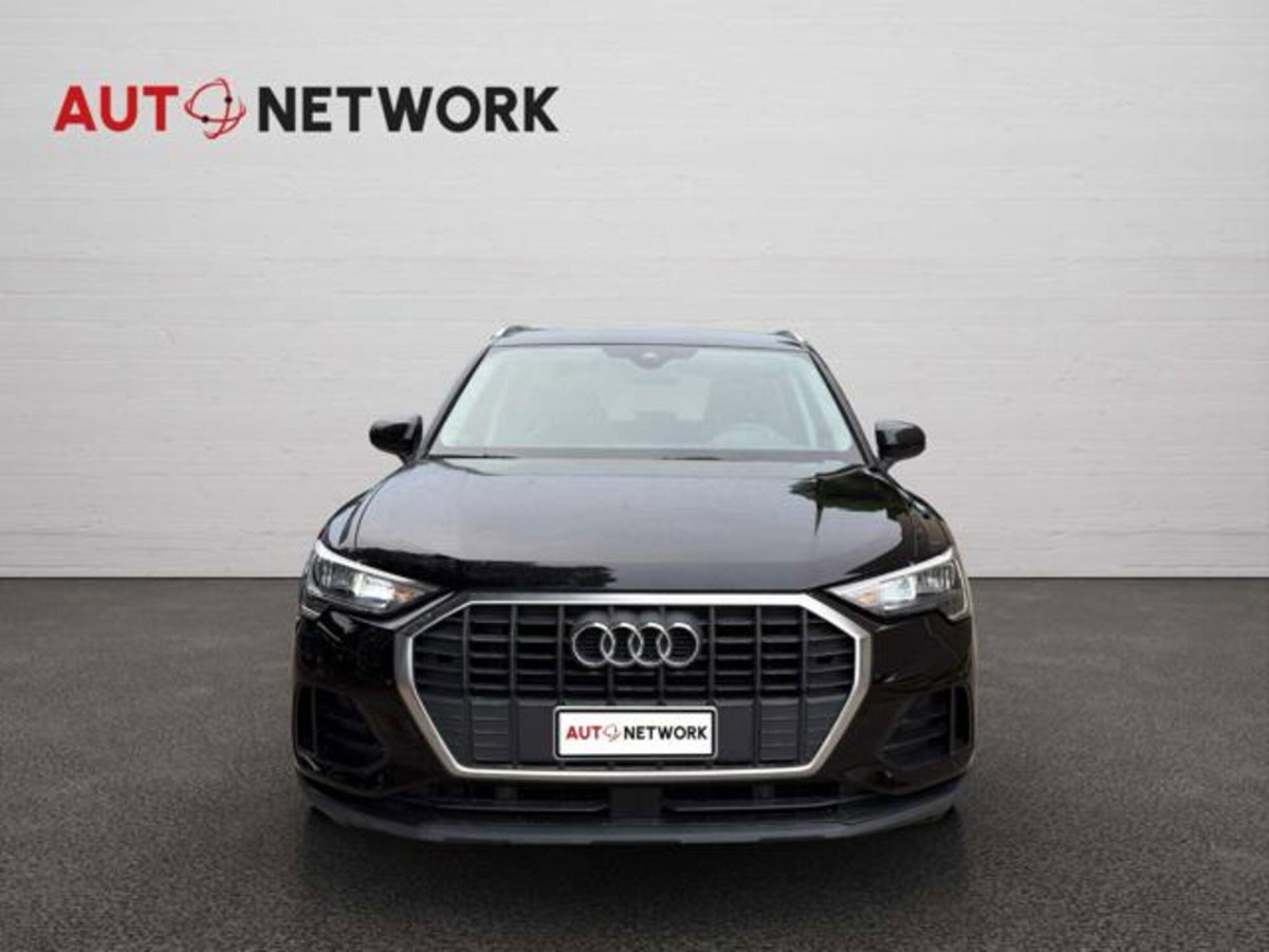 Audi Q3 35 TDI quattro S tronic Business (5)