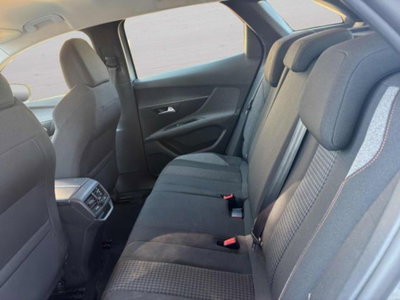 Peugeot 3008 BlueHDi 130 S&S EAT8 Active Pack (10)