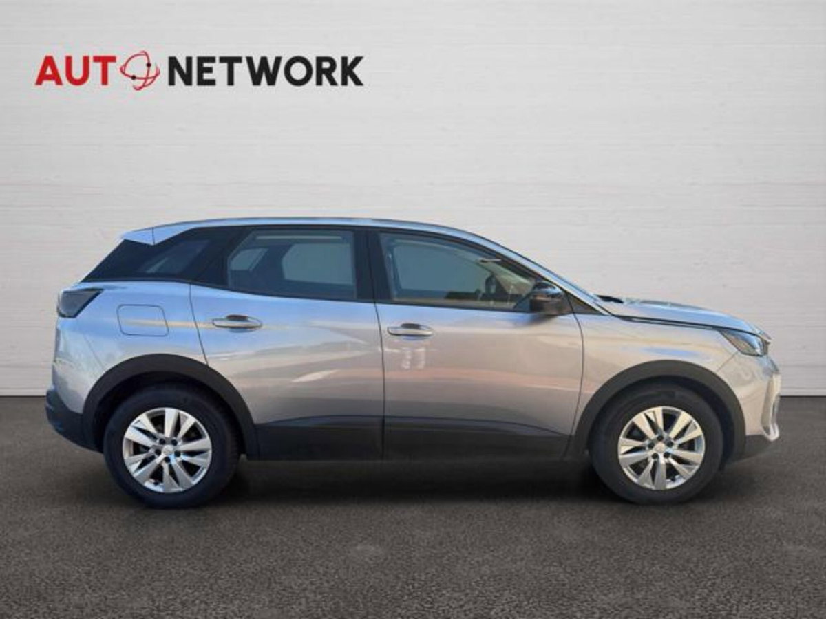 Peugeot 3008 BlueHDi 130 S&S EAT8 Active Pack (8)