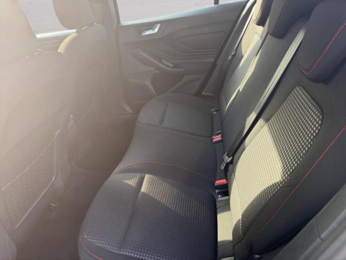 Ford Focus 1.0 EcoBoost Hybrid 125 CV Powershift 5p. ST-Line X (10)