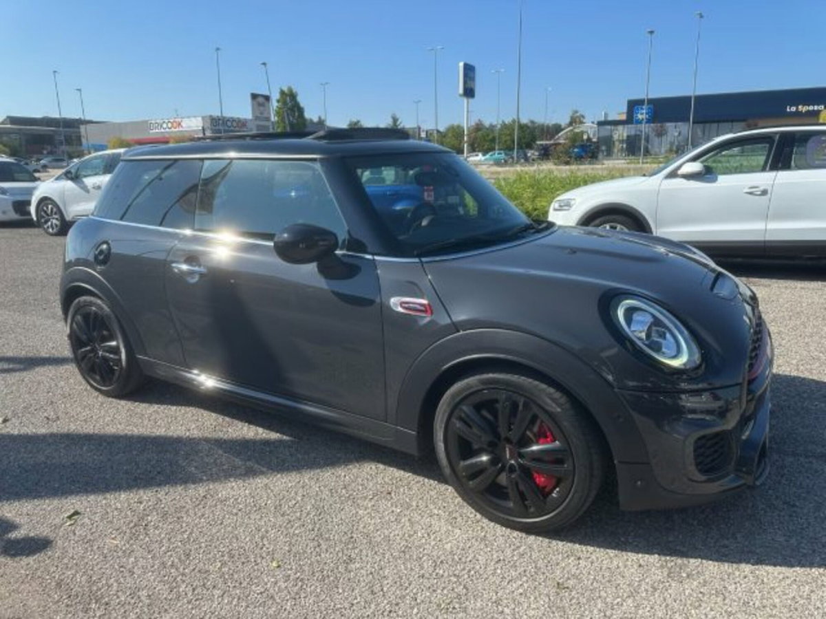 MINI Mini 2.0 John Cooper Works (5)