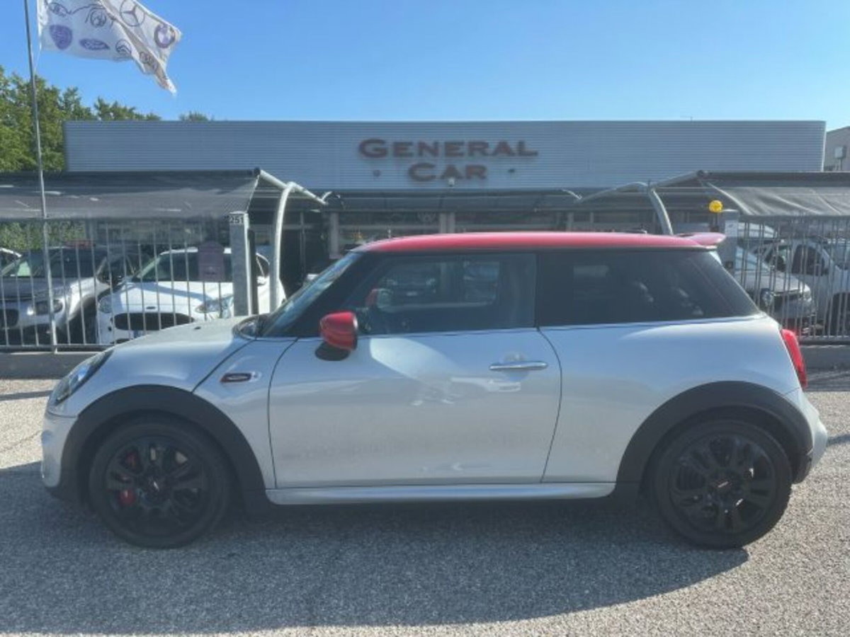MINI Mini 2.0 John Cooper Works