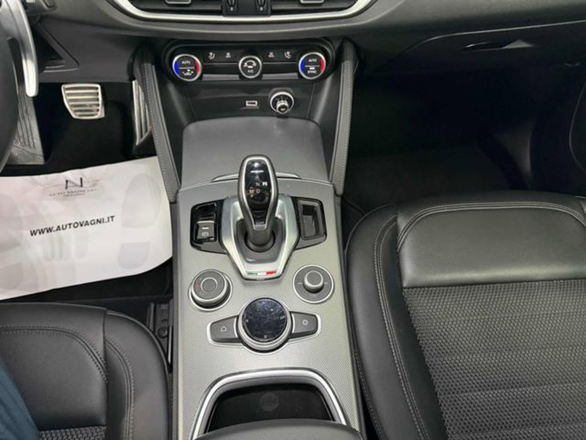 Alfa Romeo Stelvio Stelvio 2.2 Turbodiesel 190 CV AT8 Q4 Sprint (19)